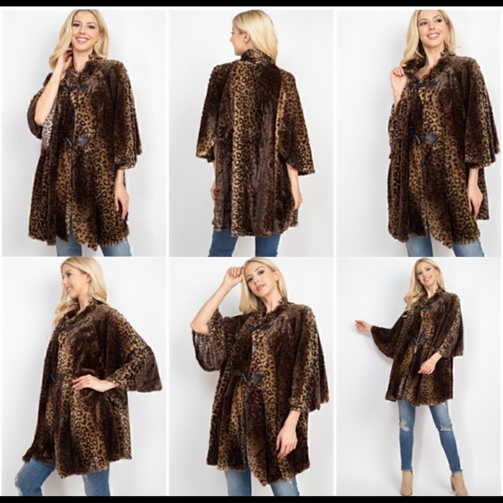 SALE! NWT Beautiful Leopard Light Coat.